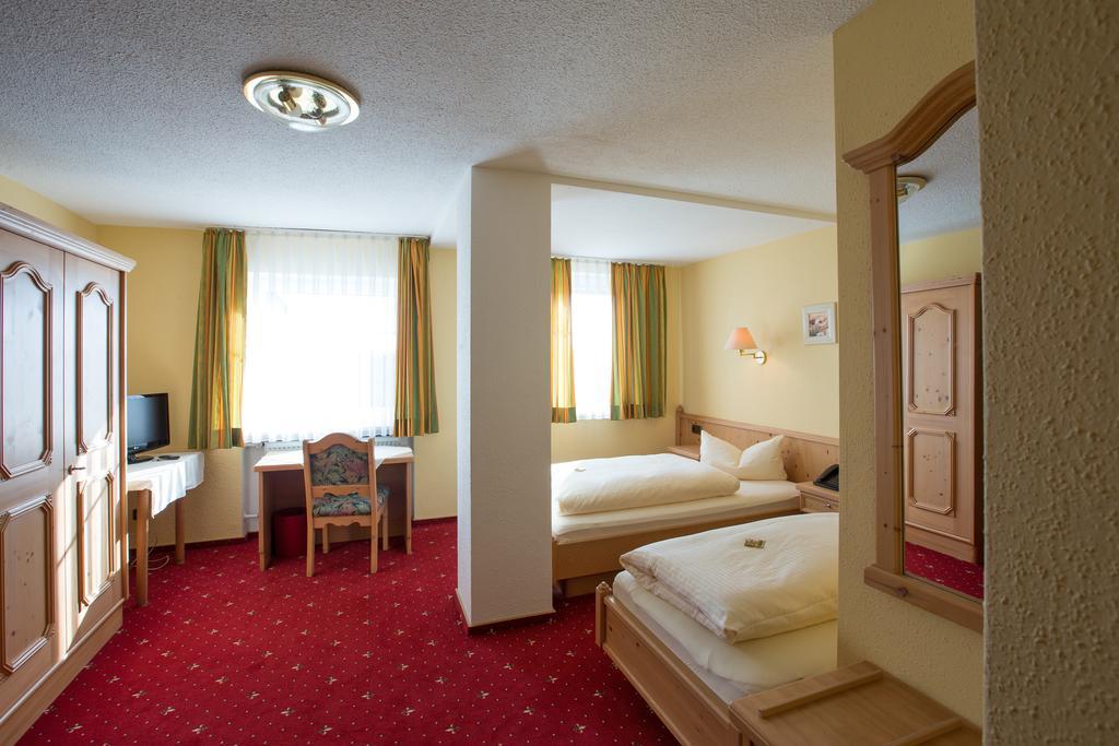 Hotel Bauer Garni Ingolstadt Phòng bức ảnh